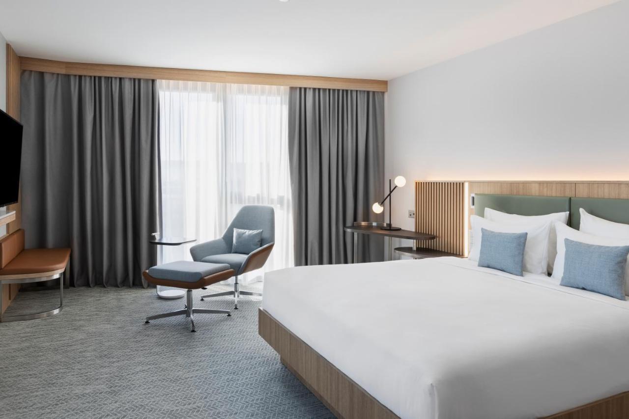 Courtyard By Marriott Biel Bienne Hotel Exterior photo