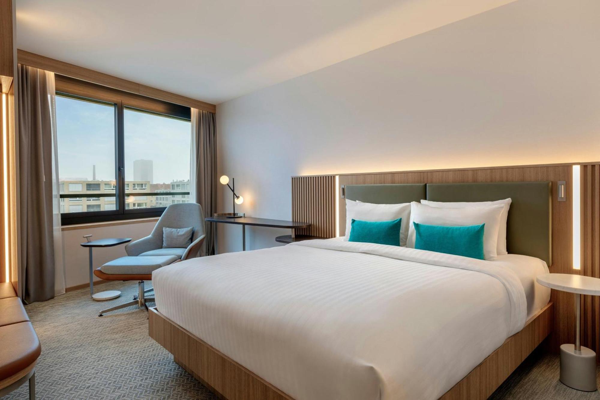 Courtyard By Marriott Biel Bienne Hotel Exterior photo